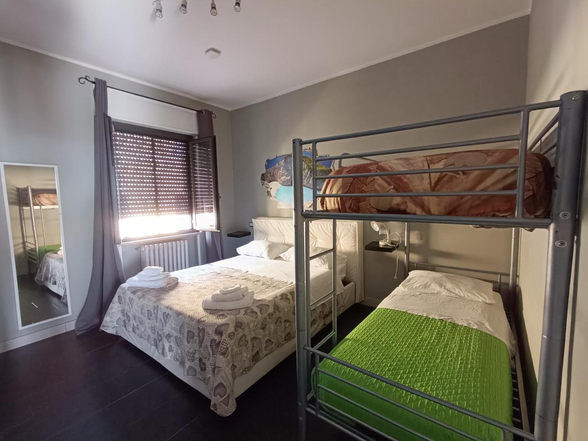 B&B Stazione37 Таранто Экстерьер фото
